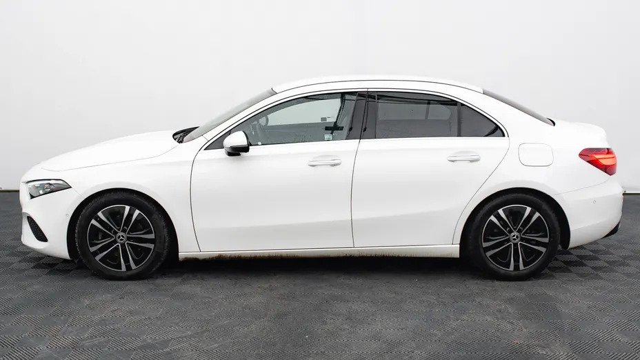 MERCEDES-BENZ A Klasa A 200 d Progressive 8G-DCT