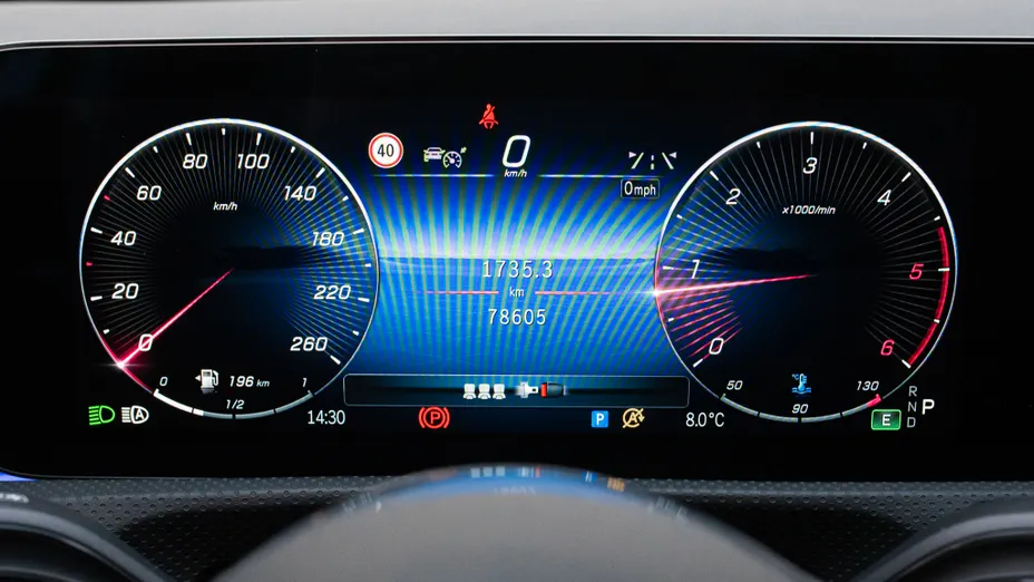 MERCEDES-BENZ A Klasa A 200 d Progressive 8G-DCT