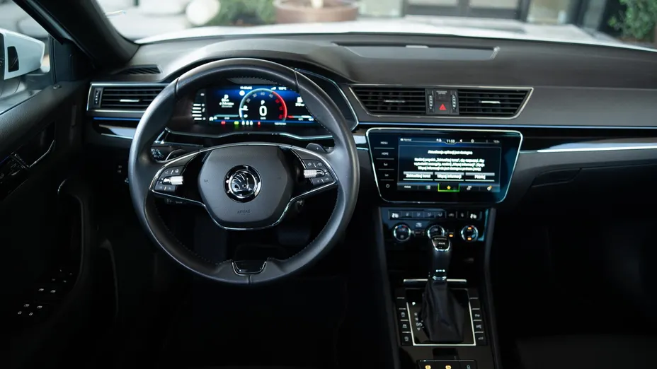 SKODA Superb Superb 2.0 TDI SCR 4x4 L&K DSG