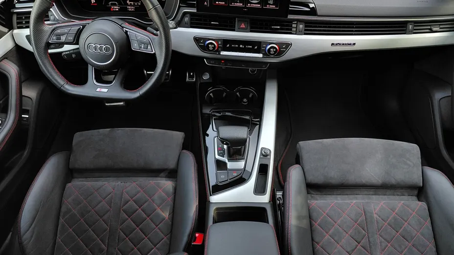 AUDI A4 Avant -