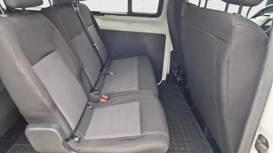 TOYOTA Proace Proace Kombi 2.0 D-4D Long 2,8t