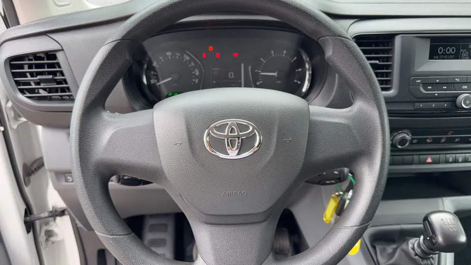 TOYOTA Proace Proace Kombi 2.0 D-4D Long 2,8t