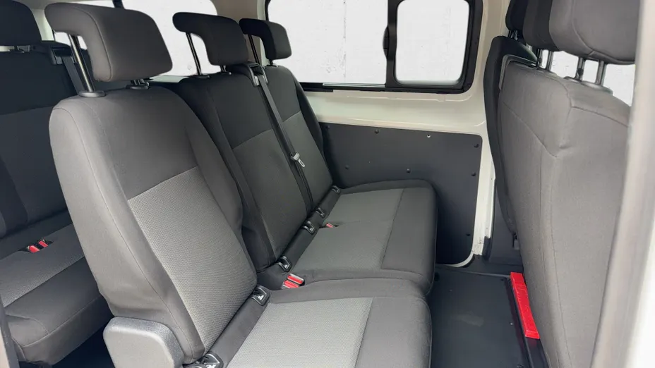 TOYOTA Proace Proace Kombi 2.0 D-4D Long 2,8t