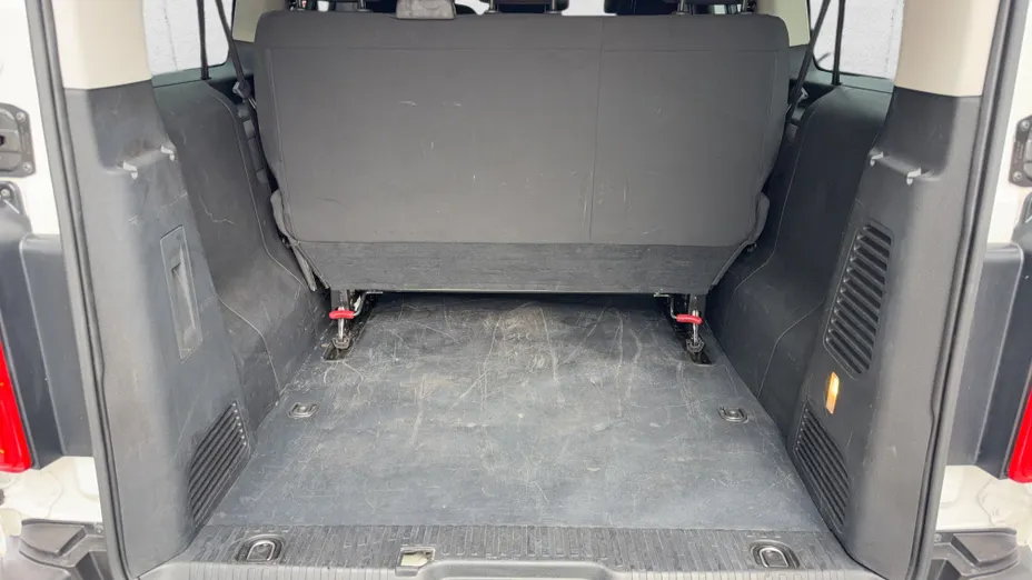 TOYOTA Proace Proace Kombi 2.0 D-4D Long 2,8t