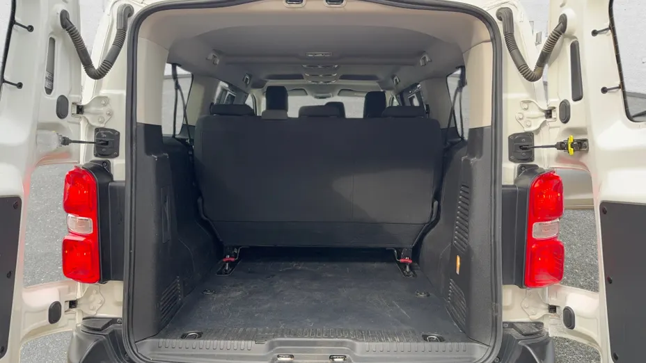 TOYOTA Proace Proace Kombi 2.0 D-4D Long 2,8t