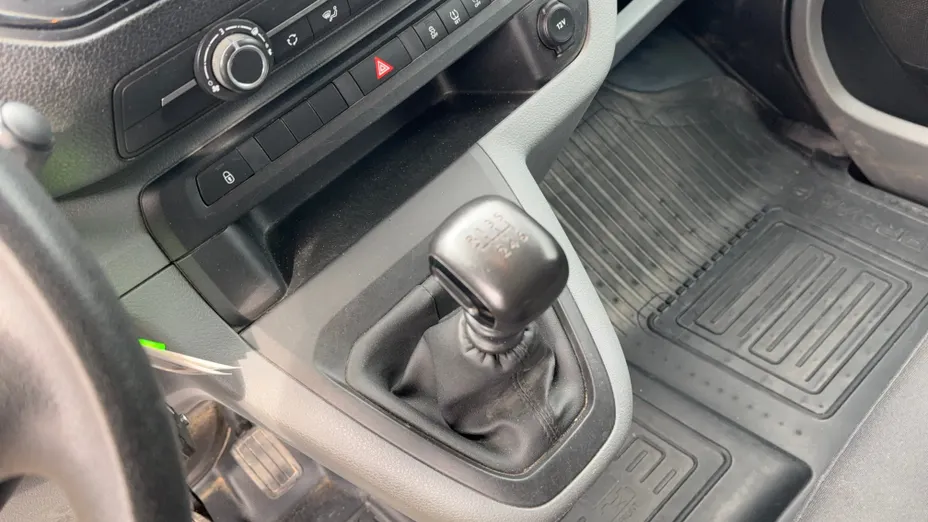 TOYOTA Proace Proace Kombi 2.0 D-4D Long 2,8t