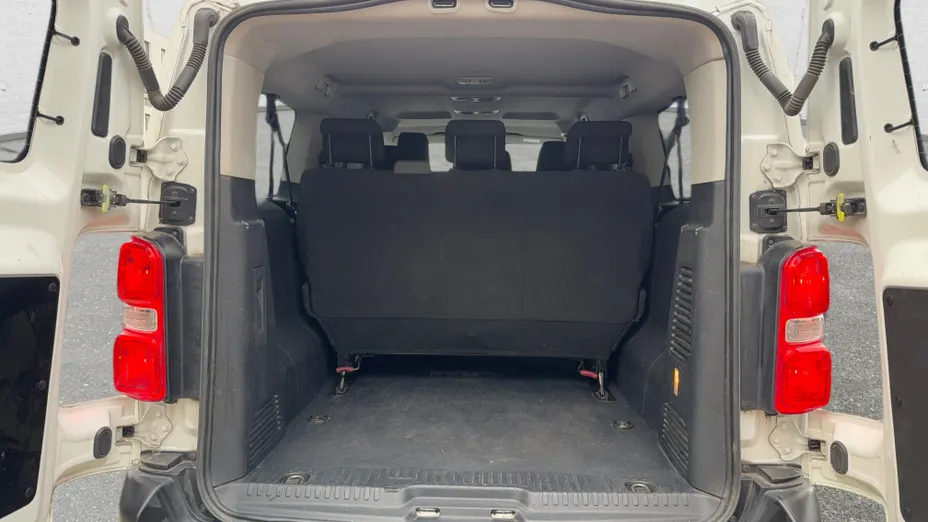 TOYOTA Proace Proace Kombi 2.0 D-4D Long 2,8t