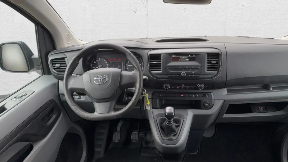 TOYOTA Proace Proace Kombi 2.0 D-4D Long 2,8t