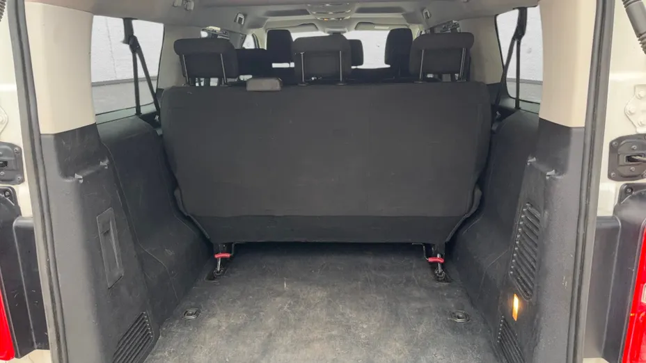 TOYOTA Proace Proace Kombi 2.0 D-4D Long 2,8t