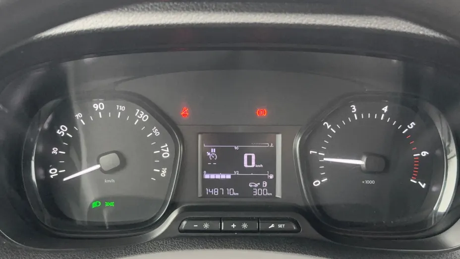 TOYOTA Proace Proace Kombi 2.0 D-4D Long 2,8t