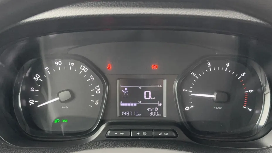 TOYOTA Proace Proace Kombi 2.0 D-4D Long 2,8t