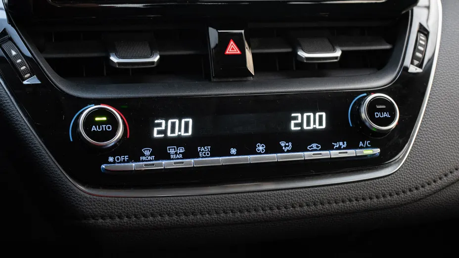 TOYOTA Corolla Corolla 1.5 Comfort