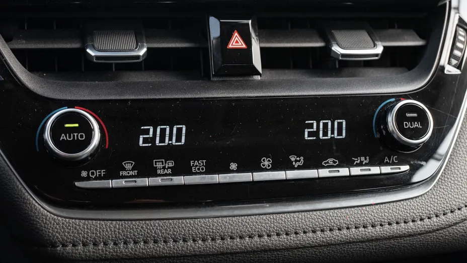 TOYOTA Corolla Corolla 1.5 Comfort