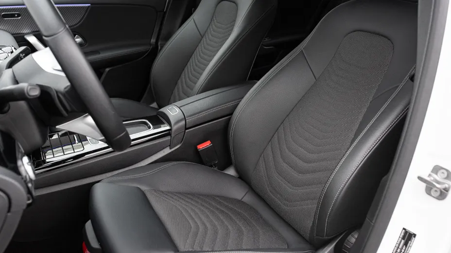 MERCEDES-BENZ A Klasa A 200 d Progressive 8G-DCT