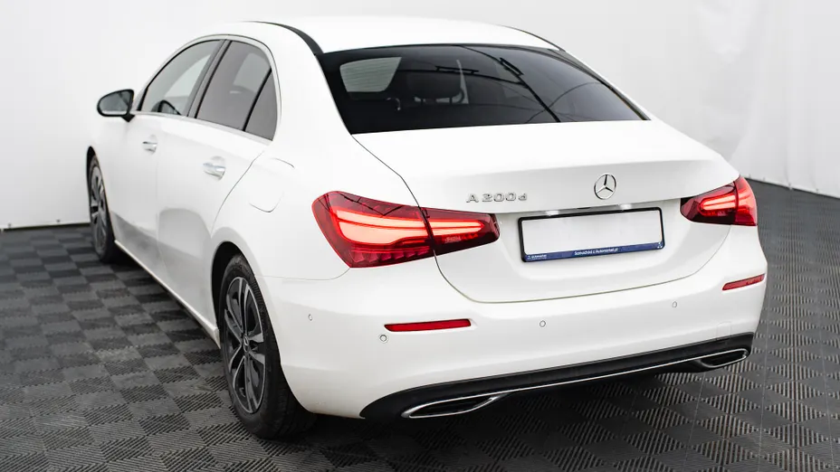 MERCEDES-BENZ A Klasa A 200 d Progressive 8G-DCT