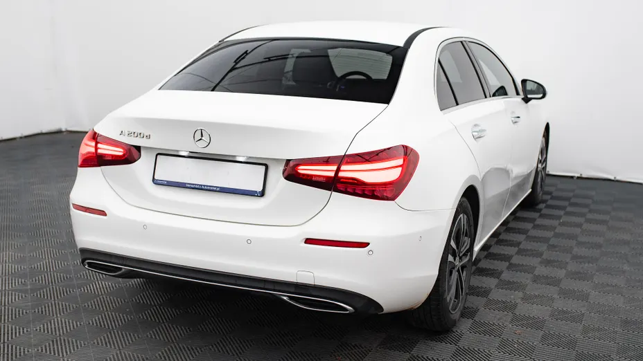 MERCEDES-BENZ A Klasa A 200 d Progressive 8G-DCT