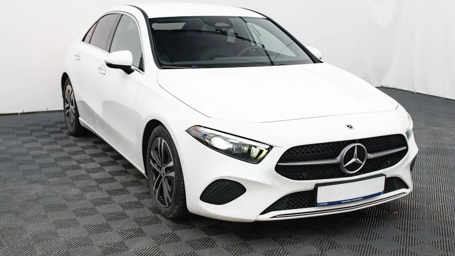 MERCEDES-BENZ A Klasa A 200 d Progressive 8G-DCT
