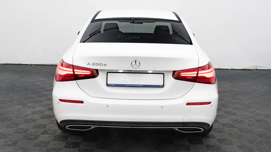 MERCEDES-BENZ A Klasa A 200 d Progressive 8G-DCT
