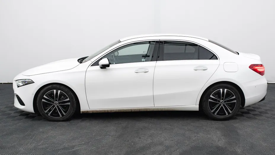 MERCEDES-BENZ A Klasa A 200 d Progressive 8G-DCT
