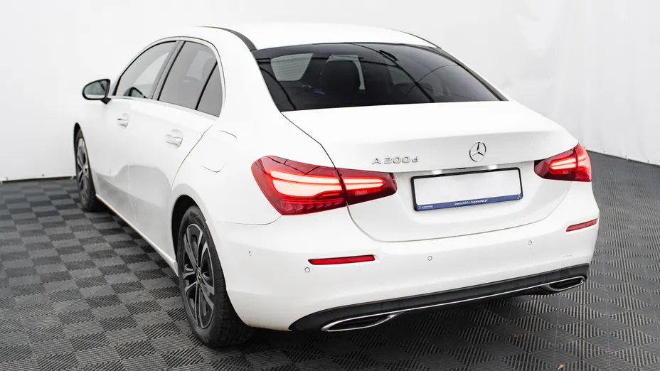 MERCEDES-BENZ A Klasa A 200 d Progressive 8G-DCT