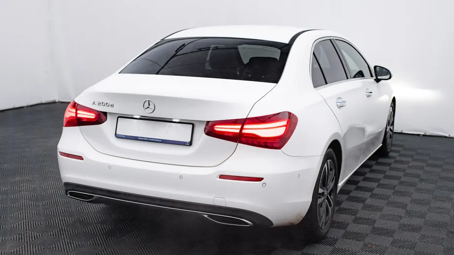 MERCEDES-BENZ A Klasa A 200 d Progressive 8G-DCT