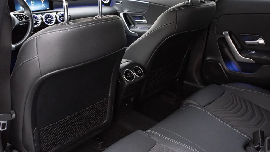 MERCEDES-BENZ A Klasa A 200 d Progressive 8G-DCT