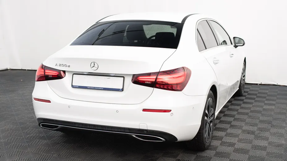 MERCEDES-BENZ A Klasa A 200 d Progressive 8G-DCT