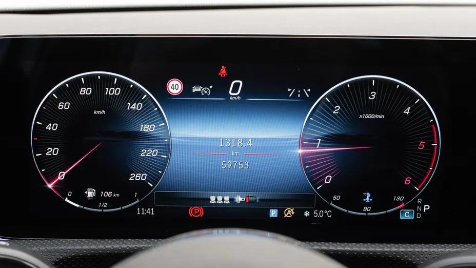 MERCEDES-BENZ A Klasa A 200 d Progressive 8G-DCT