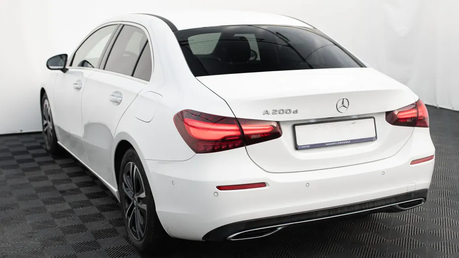 MERCEDES-BENZ A Klasa A 200 d Progressive 8G-DCT