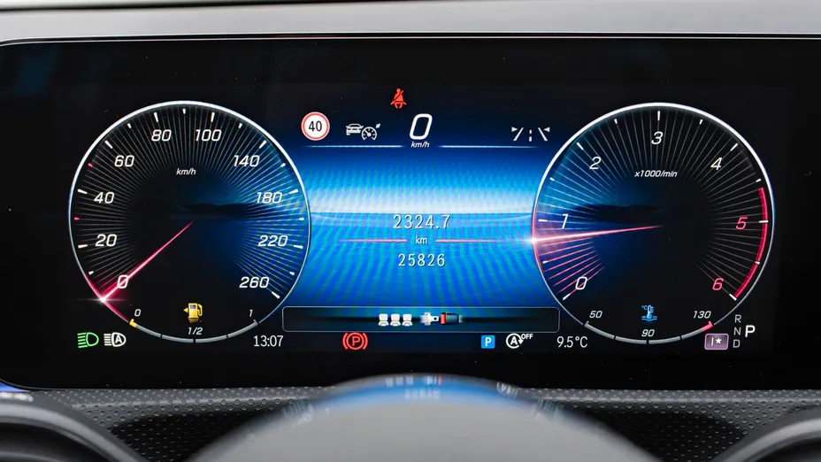 MERCEDES-BENZ A Klasa A 200 d Progressive 8G-DCT