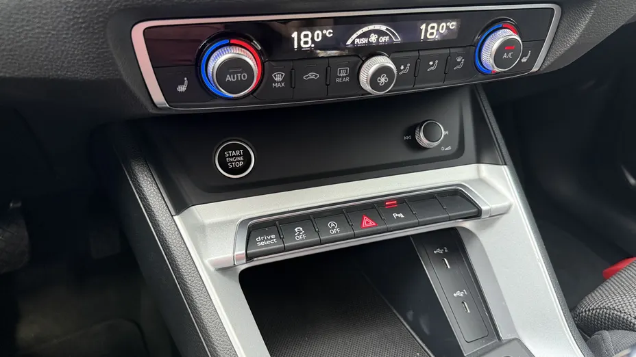 AUDI Q3 Q3 35 TFSI mHEV S tronic