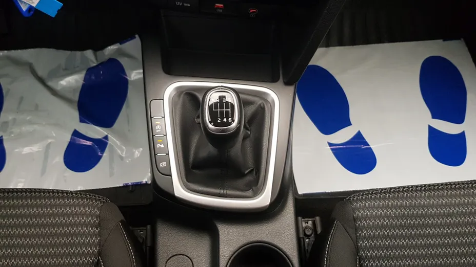 KIA Cee'd Ceed 1.5 T-GDI M