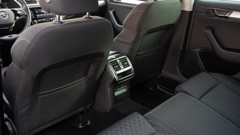 SKODA Superb Superb 2.0 TSI Ambition DSG