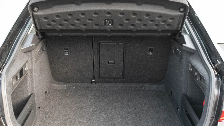 SKODA Superb Superb 2.0 TSI Ambition DSG