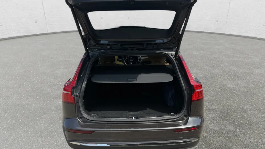 VOLVO V60 V60 B5 B AWD Plus Bright aut