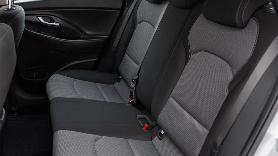 HYUNDAI i30 i30 1.0 T-GDI Modern