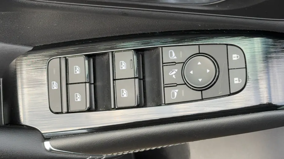 NISSAN Qashqai Qashqai 1.3 DIG-T mHEV Premiere Edition