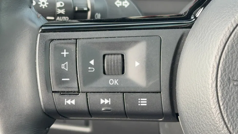 NISSAN Qashqai Qashqai 1.3 DIG-T mHEV Premiere Edition