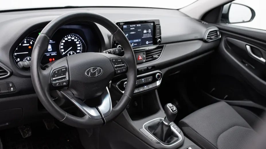 HYUNDAI i30 i30 1.0 T-GDI Modern