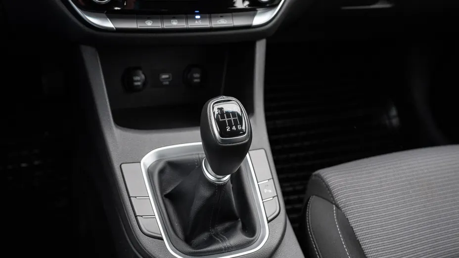 HYUNDAI i30 i30 1.0 T-GDI Modern