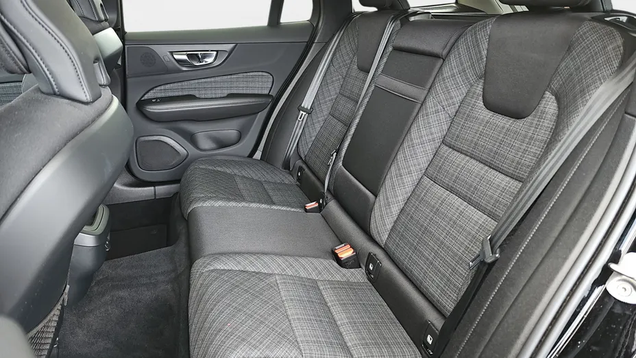 VOLVO V60 V60 B3 B Core aut