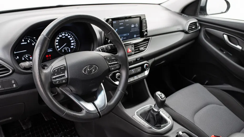 HYUNDAI i30 i30 1.0 T-GDI Modern