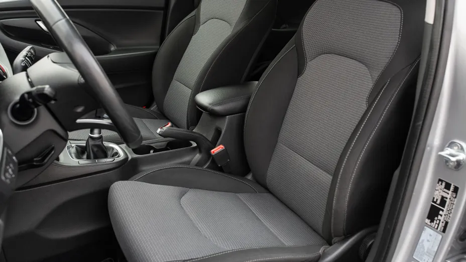 HYUNDAI i30 i30 1.0 T-GDI Modern