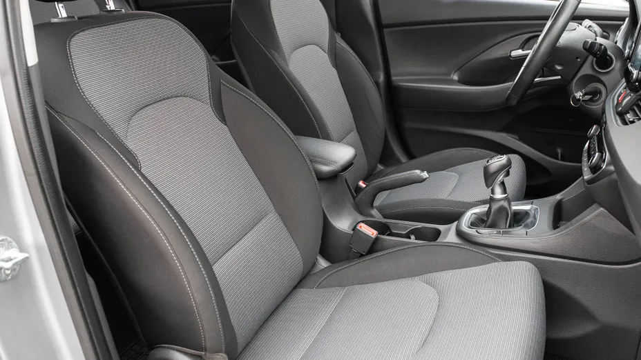 HYUNDAI i30 i30 1.0 T-GDI Modern