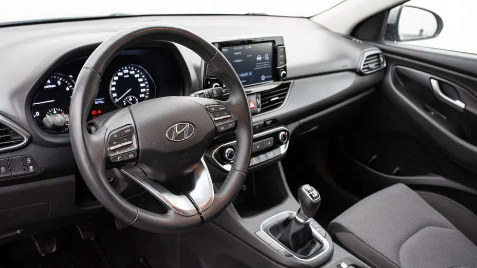 HYUNDAI i30 i30 1.0 T-GDI Modern