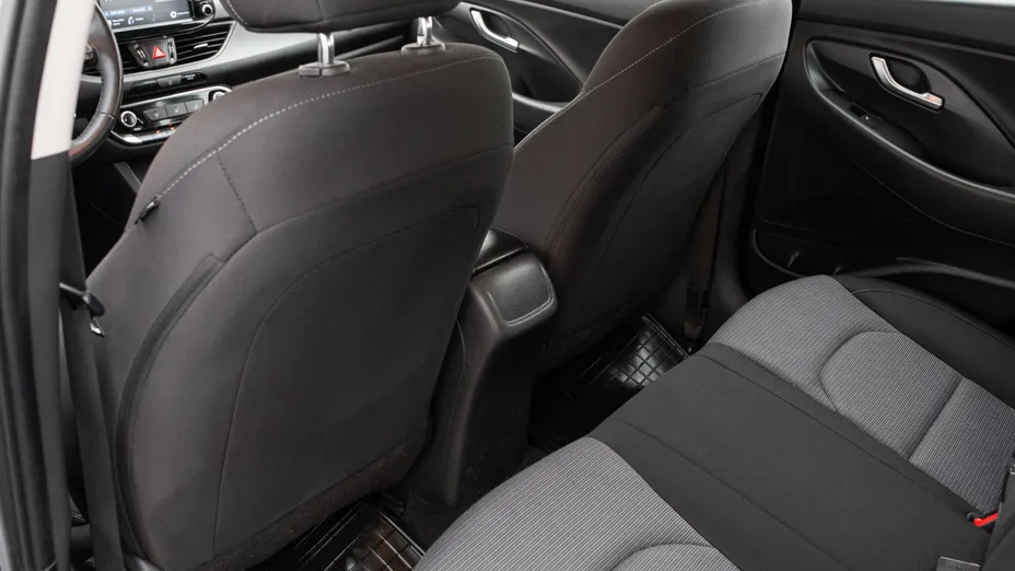 HYUNDAI i30 i30 1.0 T-GDI Modern