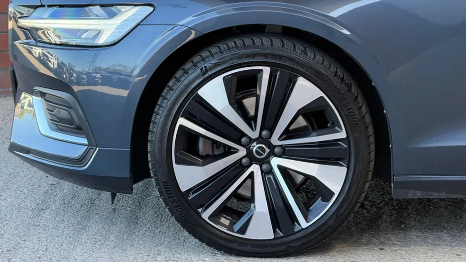 VOLVO V60 V60 B4 B Plus Bright aut