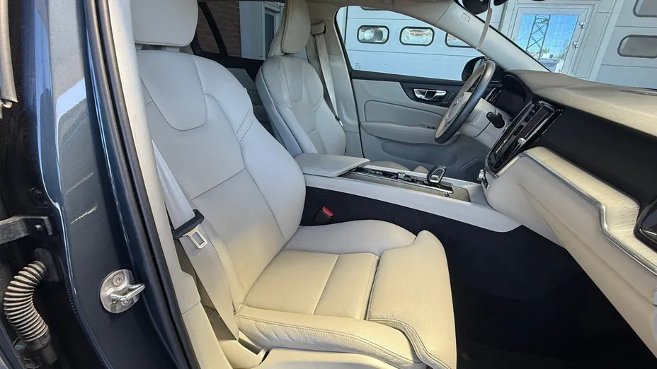 VOLVO V60 V60 B4 B Plus Bright aut