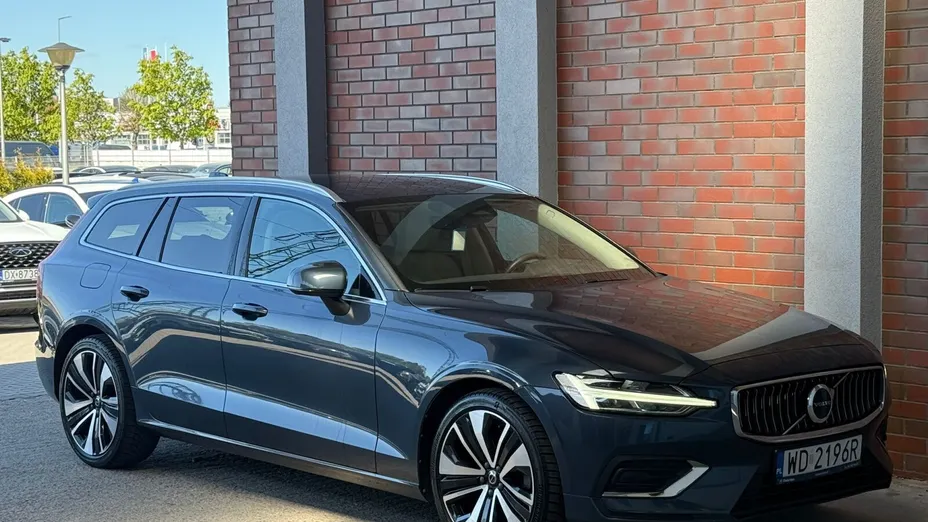 VOLVO V60 V60 B4 B Plus Bright aut