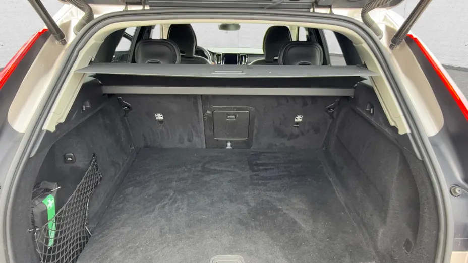 VOLVO XC60 XC60 B4 D AWD Plus Bright aut